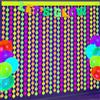 APUXXJUPA Decorazioni per feste al neon - 2 tende colorate fluorescenti a cerchio per decorazioni fosforescenti per feste che si illuminano al buio, forniture per foto e sfondi