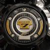 labelbike Adesivo 3D Tappo Serbatoio Moto Compatibile con Yamaha Tracer 7 GT 2025-26 Colore: Oro