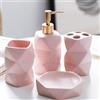 InlyXairce Set da bagno da 4 pezzi, in ceramica, con porta spazzolino, dispenser per sapone, portasapone, portaspazzolino, ideale come regalo per la casa, set di decorazioni per il bagno (rosa)