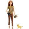 Barbie Carriere Fotoreporter, Bambola Bruna con Cucciolo di Leone, Ispirata da National Geographic, Giocattolo per Bambini 3 + Anni, GDM46