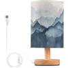 YETTASBIN Lampada da comodino a forma di montagna ad acquerello, piccola luce LED da scrivania, lampada USB con base in legno antiscivolo e paralume per soggiorno, camera da letto, dormitorio, casa