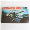 REVELL ASTRONAUT IN SPACE 1968 H-1841:100 1/12 NUOVO VINTAGE