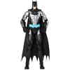 DC COMICS | BATMAN | Personaggio Batman Tech con armatura argento e nera in scala 30 cm con decorazioni originali, mantello e 11 punti di articolazione - Giocattoli per bambini e bambine dai 3 anni
