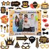 Apradas 31 accessori per cabina fotografica per 60° compleanno, con cornice gonfiabile per selfie, 71 x 58 cm, colore nero e oro, per selfie di compleanno, per donne e uomini, età 60 anni (60-31 pezzi)
