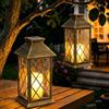 Yowin Lanterne da Esterno 2 Pezzi Grande Lanterna Solare da Giardino con Candele Tremolante, Vetro Temperato, Lampada Solari da Appendere Impermeabile Lampade da Tavolo per Balconi - Bronzo
