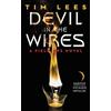 Tim Lees Devil in the Wires (Tascabile) Field Ops