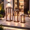INDA-Exclusiv Set di 3 lanterne da giardino XXL, lanterne da giardino in legno massiccio, portacandela antivento, circa 14 x 14 x 31 cm + 19 x 19 x 51 cm + 70 x 24 x 24 cm, con tetto in acciaio inox