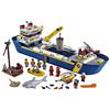 LEGO City Ocean Exploration Ship 60266, nave da esplorazione giocattolo, mini elicottero, sottomarino, naufragio con tesoro, scialuppa di salvataggio, razza, più 8 minifigure, nuovo 2020 (745 pezzi)