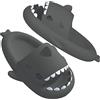 GULAKY Cloud Shark Slides Pillow Slippers - Pantofole unisex da bagno estive, grigio scuro, 44/45 EU