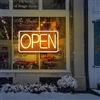 SOLIDEE Insegna Luminosa LED Scritte Neon Alimentate da USB con Interruttore Dimmerabile Luce al neon per Decorare Party Bar Hotel Shop Cafe Restaurant Sala giochi(bianco giallastro)