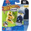 Hot Wheels Skate Veicolo giocattolo Skateboard Warner Bros con Tennis per bambini dai 5 anni in poi