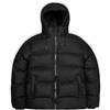 RAINS Il Puffer Jacket è un giaccone invernale isolante, realizzato in un PU traspirante ma impermeabile. Il puffer definitivo è il modello principale che ha ispirato il concetto Puffer