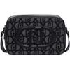 LIU JO Borsa a tracolla comoda, pratica, capiente e versatile realizzata in in tessuto jacquard. Dispone di due ampi scomparti principali chiusi con zip, tasca interna, tracolla regolabile con fibbiet