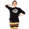 Mamatayoe Paint Brush. Maglietta a Manica Tre Quarti da Donna di Colore Nero con Dettagli Ricamati per Autunno Inverno. Top in Maglia Roma con Scollo Rotondo, Originale ed Elegante.