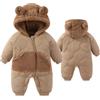 JiAmy Tuta da neve per neonati, pagliaccetto in pile per inverno, con cappuccio a forma di orso, piedini, cartone animato, abbigliamento per bambini da 3 a 24 mesi, Marrone, 12-18 Months