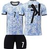 FTRGHNY Maglie da Calcio per Bambini Adulti 2025 Maglia Calcio Completo Magliette Completi Maglietta Completino Kit Allenamento Calcios Tuta T Shirt Pantaloncini e Calzini Antiscivolo