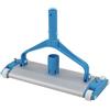 cofan Pulitore Flessibile per Piscine con 8 Ruote | Dimensioni 33 x 18 cm | Realizzato in Polietilene ad Alta Flessibilità | Connessione per Tubo Ø 3,8 cm | Sistema di Fissaggio con Clip Ø 2,8 cm