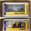 KOMATSU Minicar Miniture Scale Diecast Model set 2 pezzi WX22H G40&PC30E-5