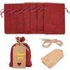 NBEADS 10pz Sacchetti Regalo con Coulisse, Sacchetti per Imballaggio in Tela Rossa Sacchetti per Gioielli con Etichette Regalo Kraft Cordone di Iuta per Bomboniere Feste di Matrimonio di Natale