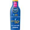 NIVEA SUN Latte solare Protect & Hydrate Kids SPF 50+ 200 ml - Crema solare resistente all'acqua - Alta protezione viso e corpo per la pelle delicata dei bambini