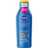 NIVEA SUN Protect & Hydrate SPF 30 200 ml, Crema solare 30 idratante 48h ad assorbimento rapido, Protezione solare 30 resistente all'acqua arricchita con Vitamina C e Acido Ialuronico