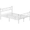 VASAGLE Struttura Letto Matrimoniale, Letto a Doghe in Metallo per Materassi di 140 x 190 cm, per Stanza di Ospiti, Montaggio Facile, per Spazi Piccoli, Bianco RMB063W01