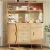 Kebnor Armadio buffet di alta qualità con effetto rattan e ante scorrevoli in vetro, altezza 174,5 cm, con vano portaoggetti, effetto legno naturale/noce, portata fino a 60 kg (legno naturale)