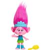 Mattel Trolls 3 - Tutti Insieme - Regina Poppy Capelli Arcobaleno Musicale, bambola con musica, luci e suoni, pettine incuso, look ispirato al film, giocattolo per bambini, 3+ anni, HNF20
