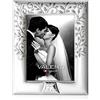 Valenti Argenti Cornice portafoto di valenti. Cornice in argento bilaminato e retro in legno con albero della vita per 25° anniversario di matrimonio. Le dimensioni sono 13x18 cm. La referenza è 656 4l