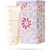 Pupa Crema Corpo Flower Artist Body Lotion Pesco, Giglio, Muschio e Legno di Sandalo - Kit con Scatola Colorata in Metallo Idonea al Contatto con gli Alimenti, Idea Regalo (003 Vibrant Lily, 200ml)