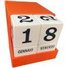 Generico Calendario perpetuo da tavolo in plastica, per segnare giorno mese e data, fornito in confezione da 3 pezzi, misura 13x7,5x7,5 centimetri, numeri neri su fondo bianco, colori assortiti casuali