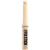 NYX Professional Makeup Correttore in Stick, Attenua, Corregge e Illumina, Tenuta fino a 12h, Arricchito con Acido Ialuronico, Pro Fix Stick, Tonalità: Pale, 1,6 g