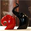 Gwill 2 pezzi carino nero rosso amore elefante ceramica artigianato forniture animali statua sculture ornamenti moda casa soggiorno arredamento regali di nozze artigianato