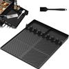 XQDNLN Tappetino in Silicone per Accessori BBQ da Cucina con Spazzola, Set Barbecue per Riporre Lateralmente, Termoresistente, per Conservare Utensili e Condimenti, Nero, 40,5 × 29,5 × 2,2 cm