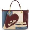 Braccialini Amy Patchwork Borsa a mano piccola Amy Patchwork in un raffinato mix di beige, polvere, azzurro e vinaccia. Il maxi cuore frontale con logo ricamato, le micro-borchie e i dettagli