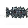 La Griffe Bracciale elastico semi-rigido ricco con cristalli blu e bordeaux art. B000383