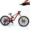 Générique Ornamento Mountain Bike Miniatura, Modello Ridotto MTB con Sospensione, Decorazione Ufficio, Mini bici Dito, Giocattoli BMX, Mountain Bike Dito, Mini bicicletta Giocattolo (Rosso)