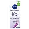 NIVEA Essentials SPF15 crema giorno Pelle sensibile SPF15 crema idratante per il viso 50 ml