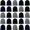 LYDTICK Confezione da 25 Cappelli Invernali per Uomo e Donna, Berretti a Maglia all'Ingrosso per Il Freddo, Nero/Grigio/Blu Marino, One Size-M