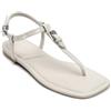 DKNY Datto-Flat Thong Sandal, Piatti Donna