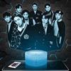 Lampephoto.fr - Lampada Ex Luce Notturna 3D Kpop, Pop Coreano | Prodotto in Francia, base a scelta, luminosità regolabile, batteria/USB, regalo per ragazze e fan del K-pop