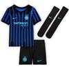 NIKE Inter Milan 2025/26 Stadium Home Replica Set di Maglia da Calcio Nike, per Bambini, Lyon Blue/Black/Chlorine Blue, HJ5621-439, S