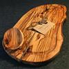 What the Art!® Olive Wood «Rustic» XXL | Tagliere in legno d'ulivo + ciotolina per salse + regalo | ca. 43-45 x 17-23 x 2 cm