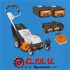 Stihl Rasaerba Stihl RMA 765 V + 2 Batterie AP 300 S + Caricatore AL 501 Stihl + Adattatore ADA 700