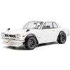 Solido Nissan Skyline (C10) Hakosuka - Classic JDM Coupé, effetto corsa, parafanghi, auto Diecast, bianco, 1:18