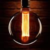 Auraglow Mysa Lampadina LED E27 Globo G125, Stile Filamento Edison Vintage | Luce ambrata 1800K, dimmerabile in 3 passi, motivo laser su acrilico, decorazione retrò, 125 x 164mm