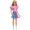 MATTEL - Barbie Grande Amica con Accessori h71 cm - Bambola Fashion con Abiti Rimovibili e Borsa Cuore