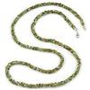 Avalaya Collana lunga multifilo con perline di vetro intrecciate in verde menta/oliva/bianco, lunghezza 110 cm