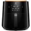 Electrolux Friggitrice ad aria EAF7B - Capacità 7L - Friggitrice aria Rivestimento antiaderente - 1800W - 8 programmi preimpostati - Lavabili in lavastoviglie - Timer 0-60min - 80-200°c