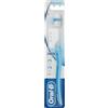PROCTER & GAMBLE SRL Oral-B® 1 2 3 Indicator 35 Medium Spazzolino Manuale